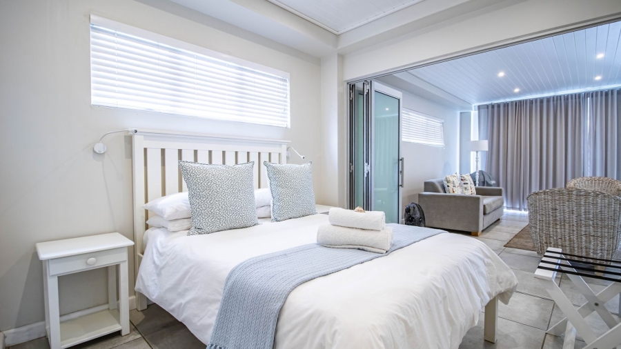 2 Bedroom Property for Sale in Elands Bay Western Cape